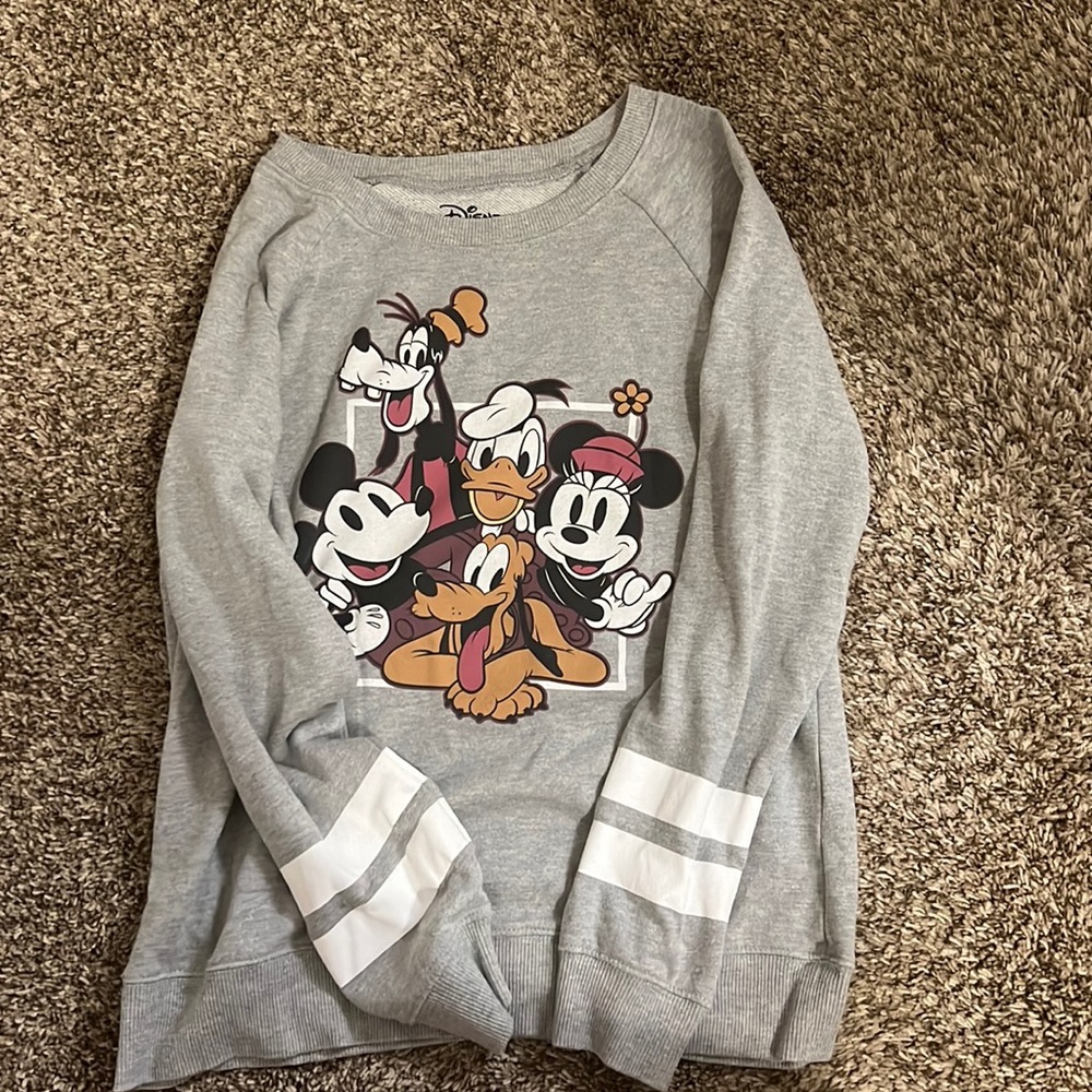 Juniors Disney light crew